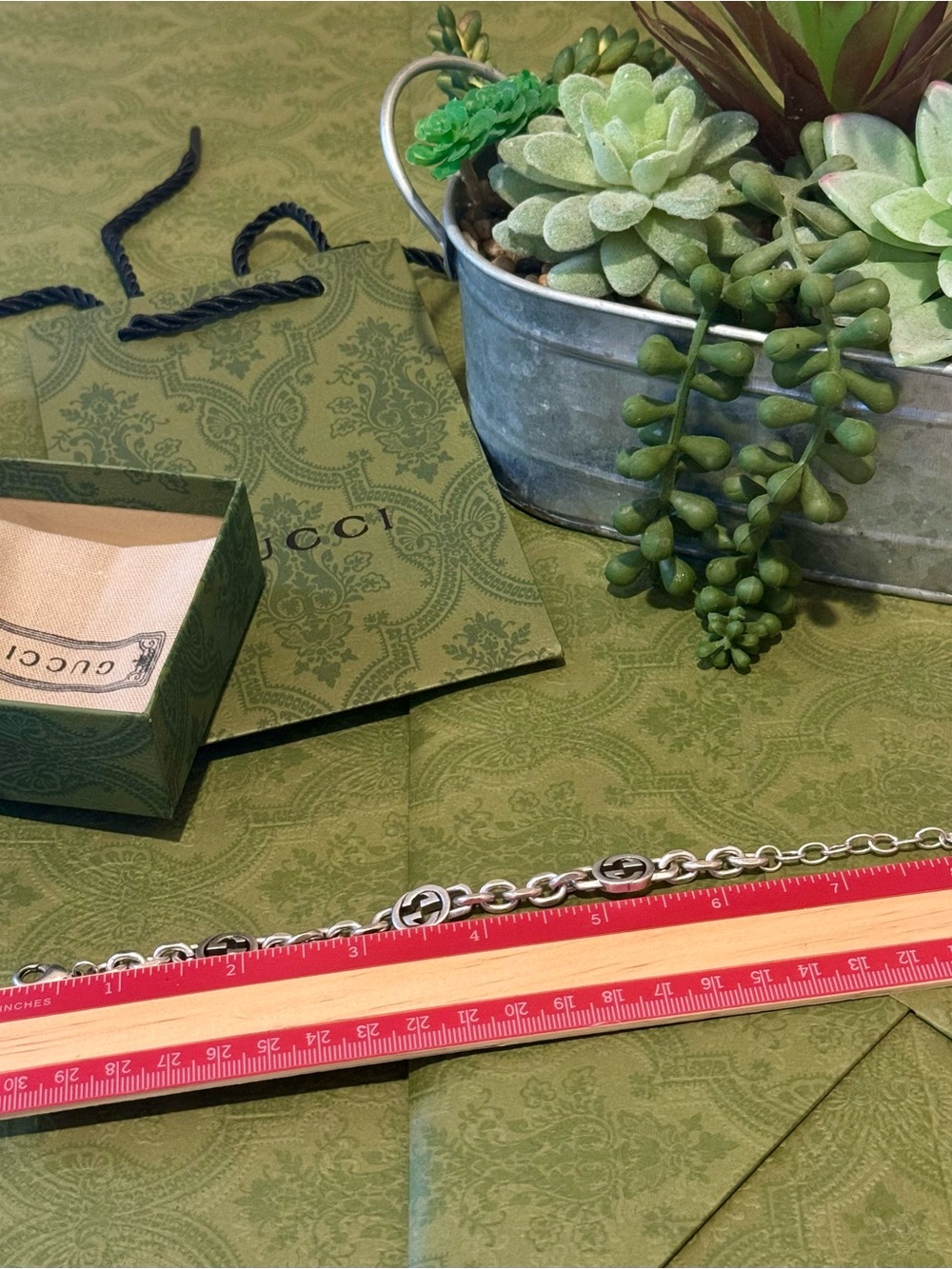 Gucci Silver Tone Interlocking G Link Bracelet - Picture 8 of 11